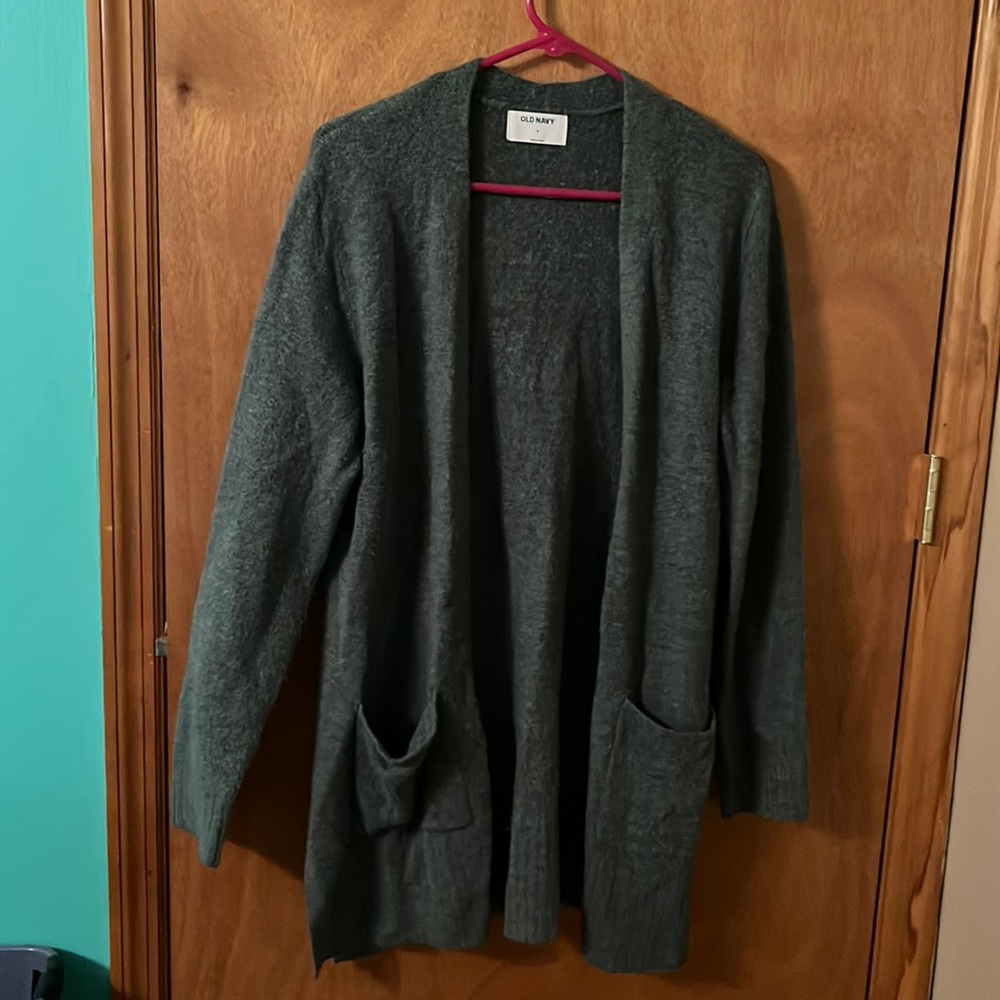 Old navy cardigan